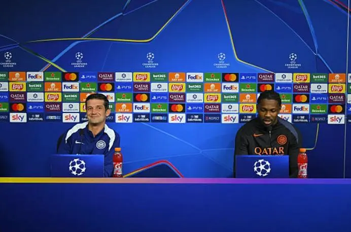 梅西迈阿密国际首秀献两球,贝克汉姆现场落泪